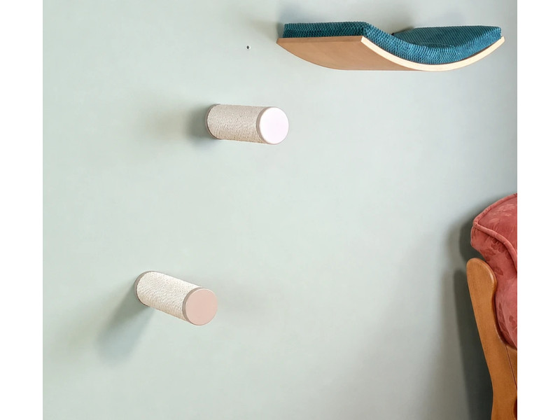 Round Wall-Mounted Cat Step
